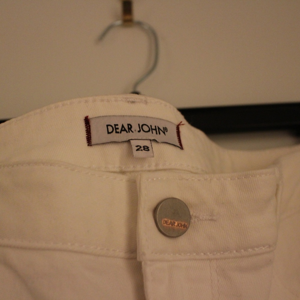 BRAND NEW White Mini Skirt - Picture 4 of 4